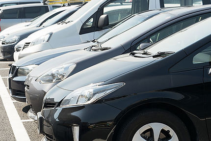 駐車場12台完備しております。