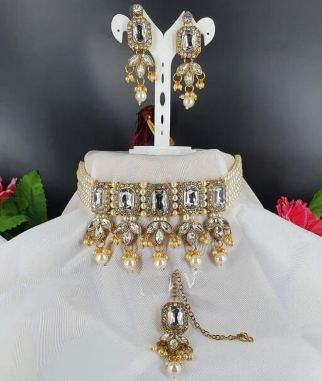 Twinkling Glittering Women Necklace