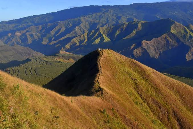 Discovering the Hidden Beauty of Panimahawa Ridge in Bukidnon
