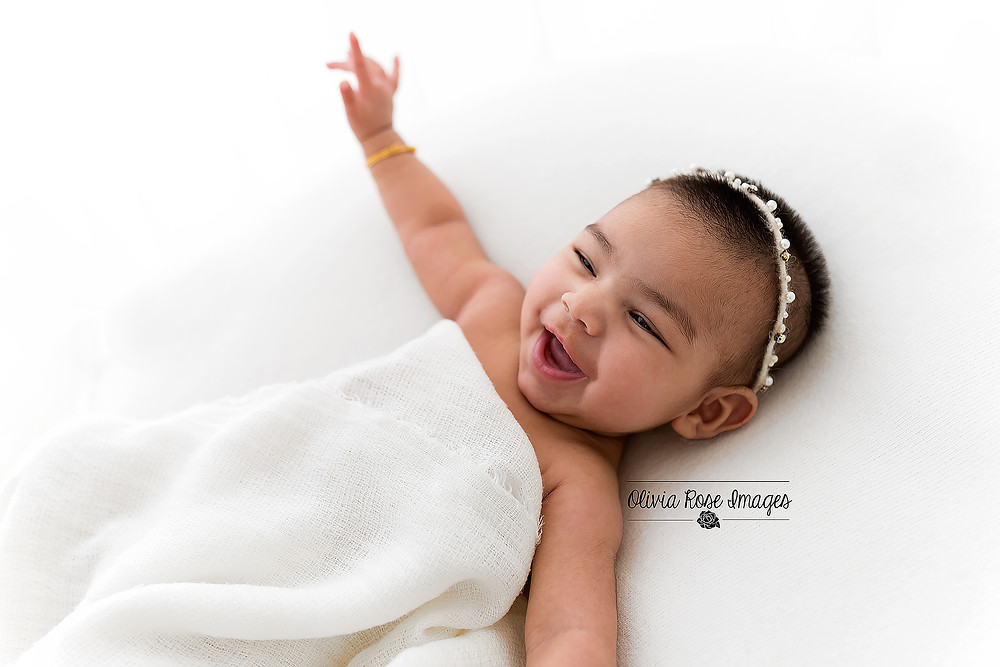 3 month old session