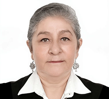 alejandra_edited_edited.png