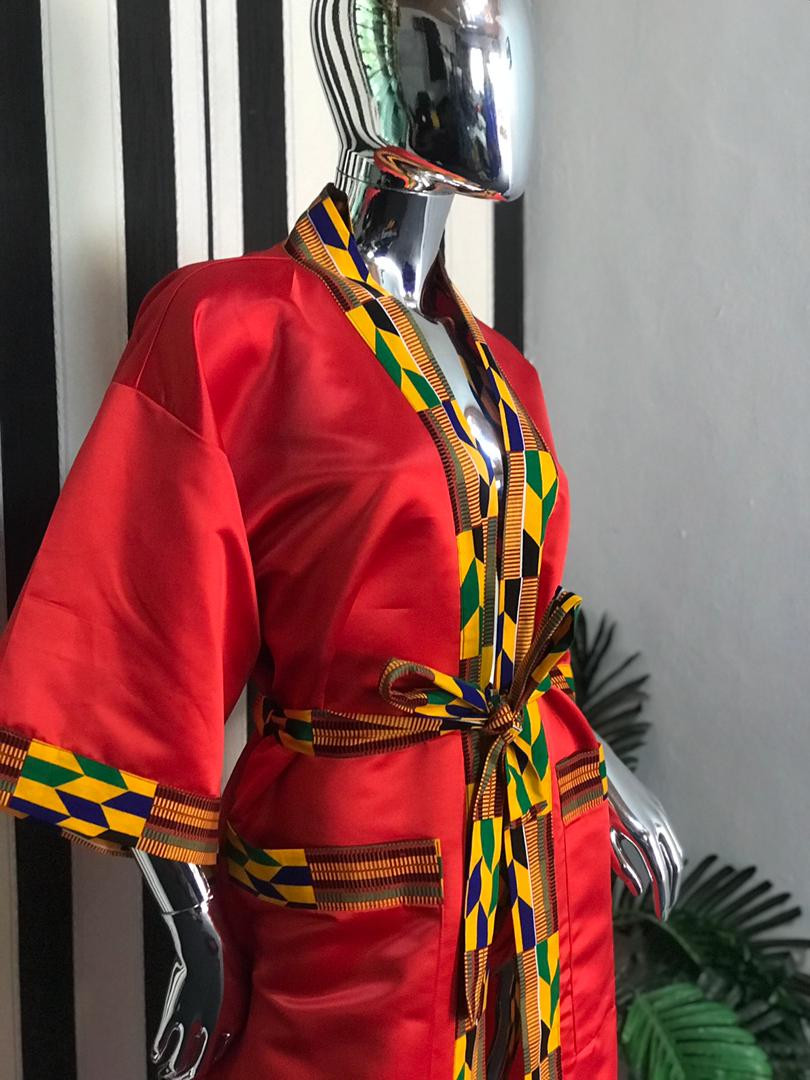 Thumbnail: Red Satin Robe Kente Trim Reversible Bonnet Set