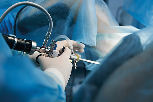 BIO_Urology_Broschuere_AdobeStock_512077352-web-3-1.png