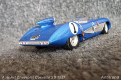AutoArt Chevrolet Corvette SS 1957 2