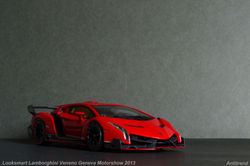 Looksmart Lamborghini Veneno Geneva Motorshow 2013 1