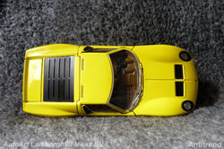 AutoArt Lamborghini Miura SV 7