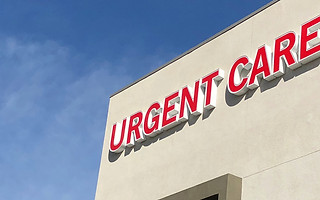 夜間、休日の救急受診：Urgent Care Center | Kobayashi Clinic