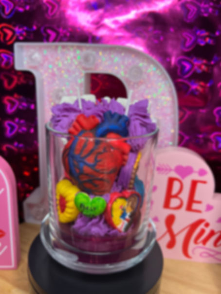 Dee Heart Candle