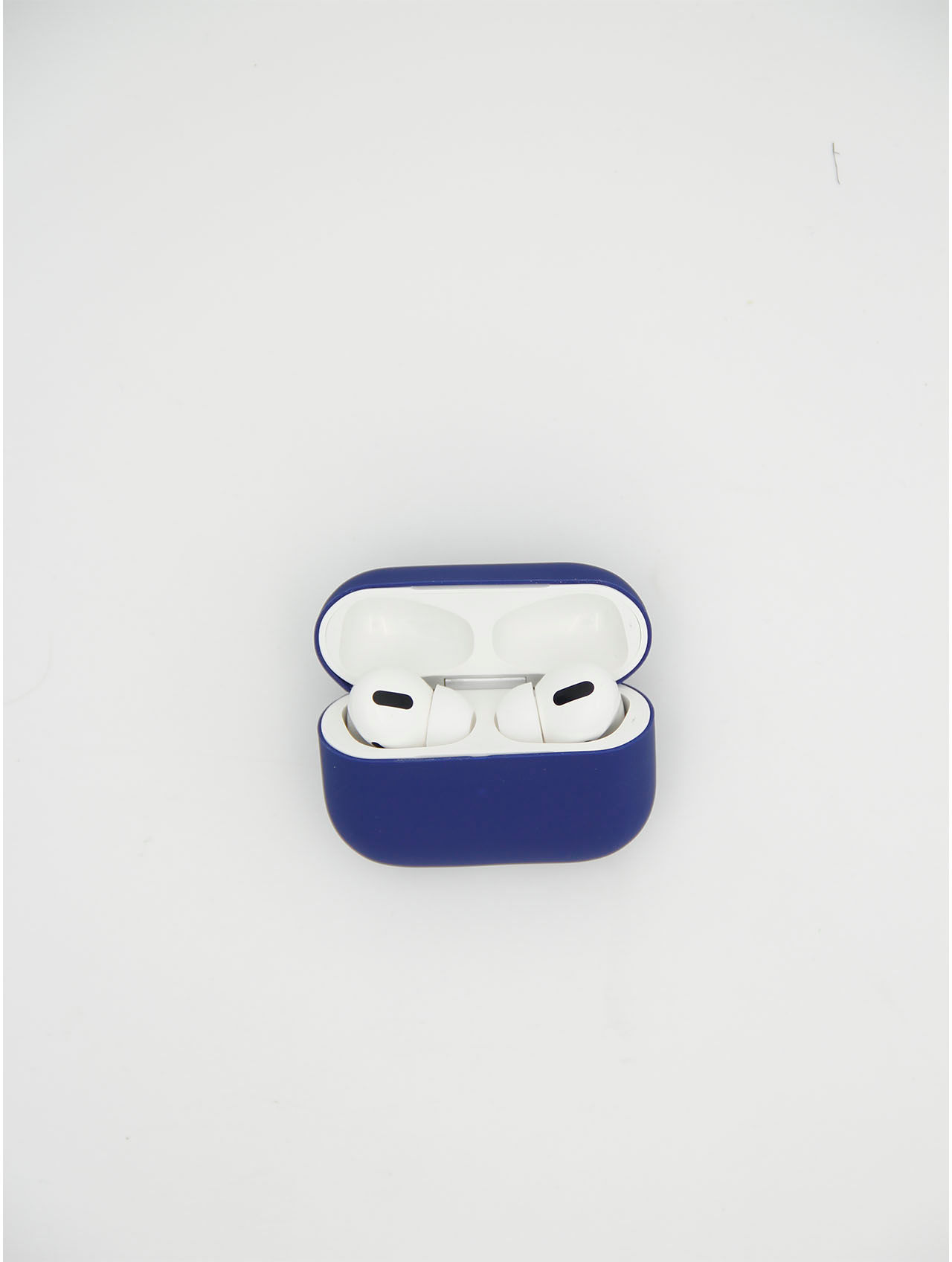 Silicone case на AirPods Pro