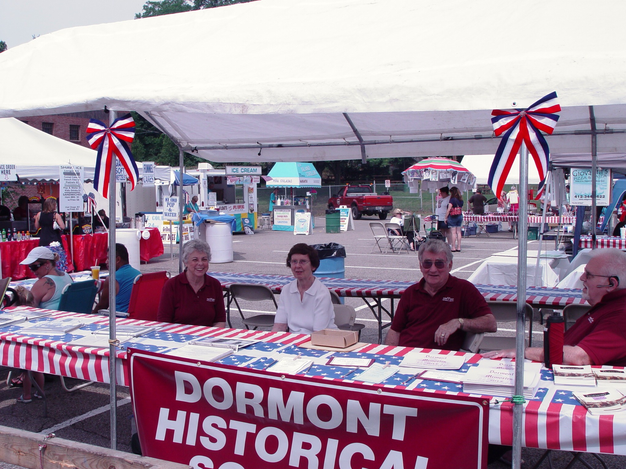 DORMONT DAY 2011 007.JPG