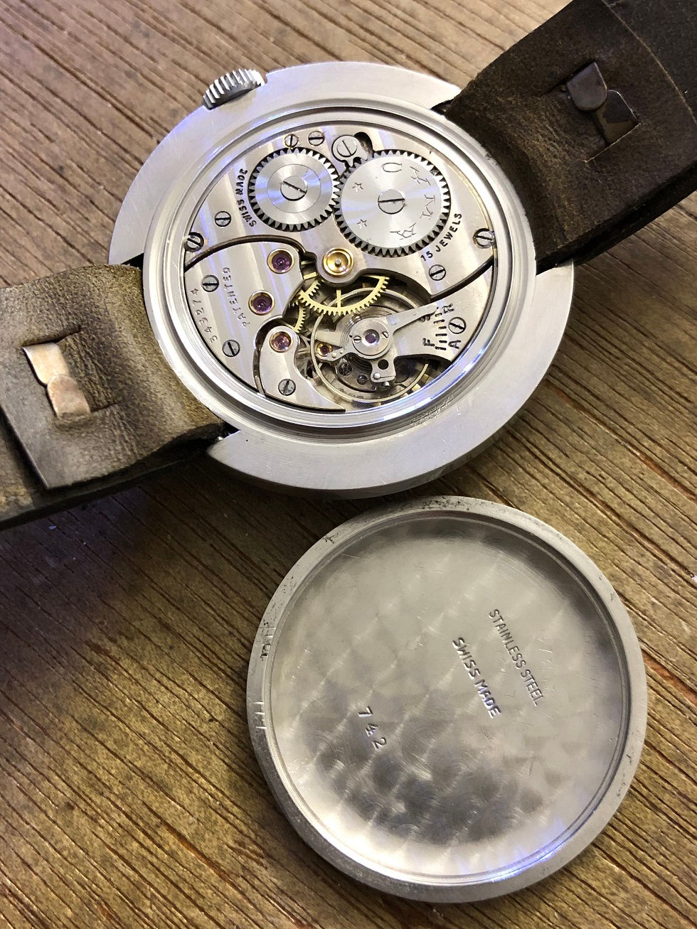Thumbnail: 1940s Cyma Tavannes Disco Volante UFO