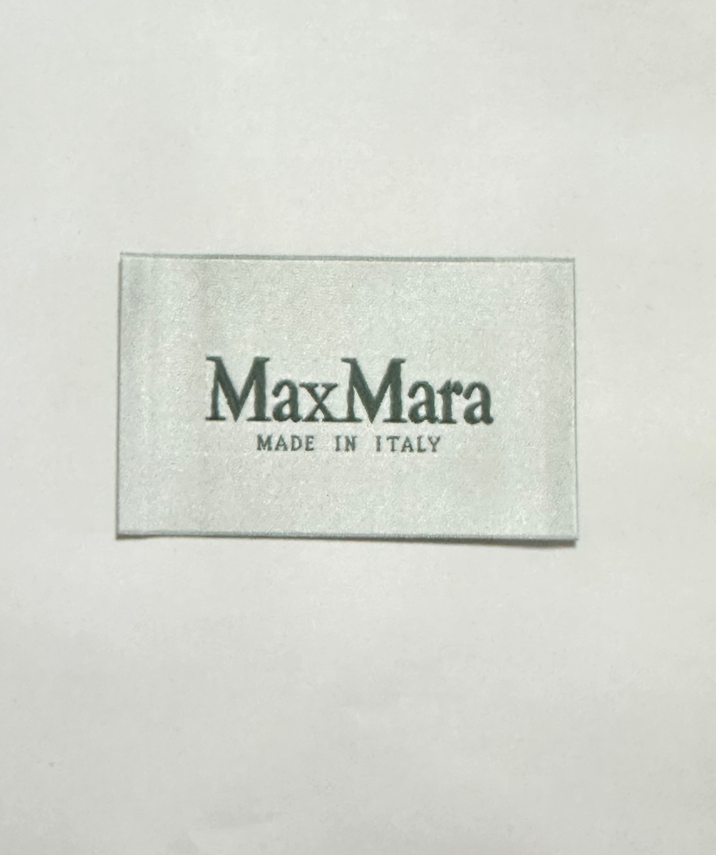 Лейба 8*5см з логотипом MaxMara