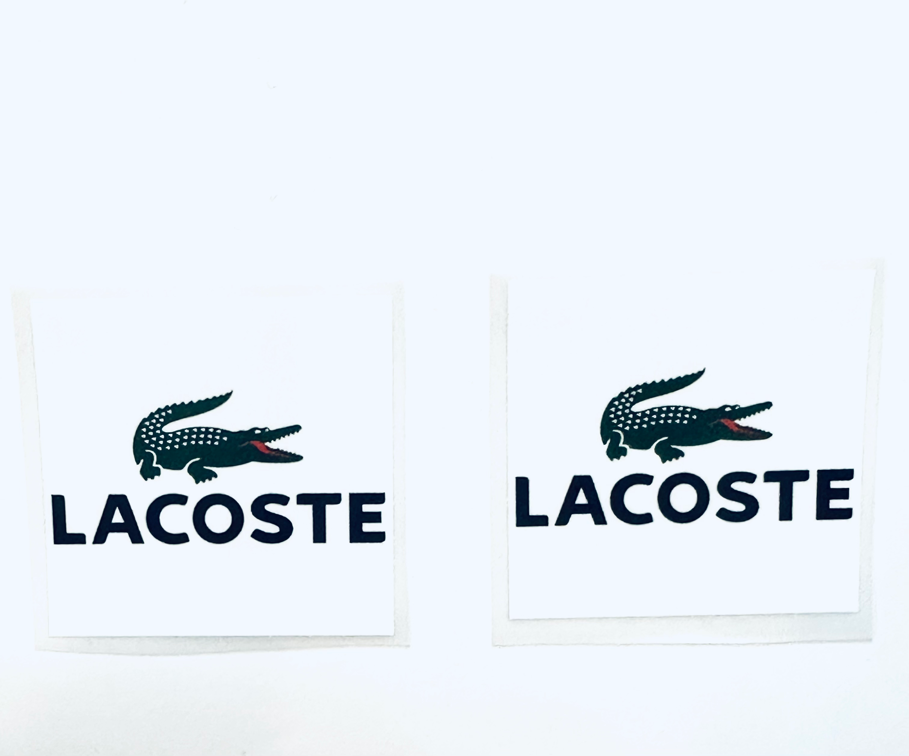 Термоналіпка 4.5*4.5см основа колір білий логотип Lactose