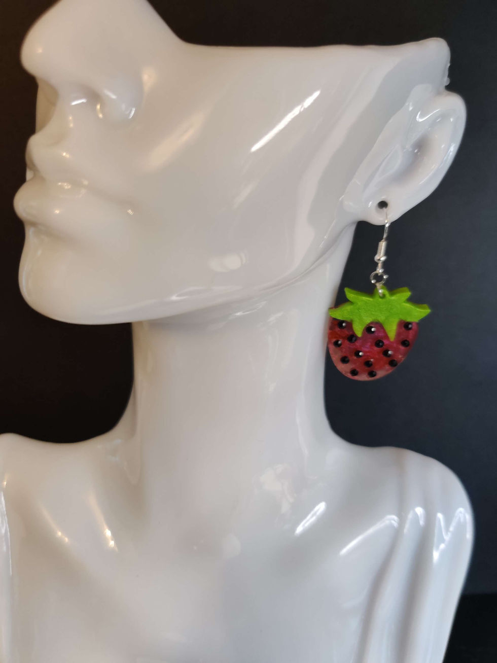 Thumbnail: Strawberry Dangles