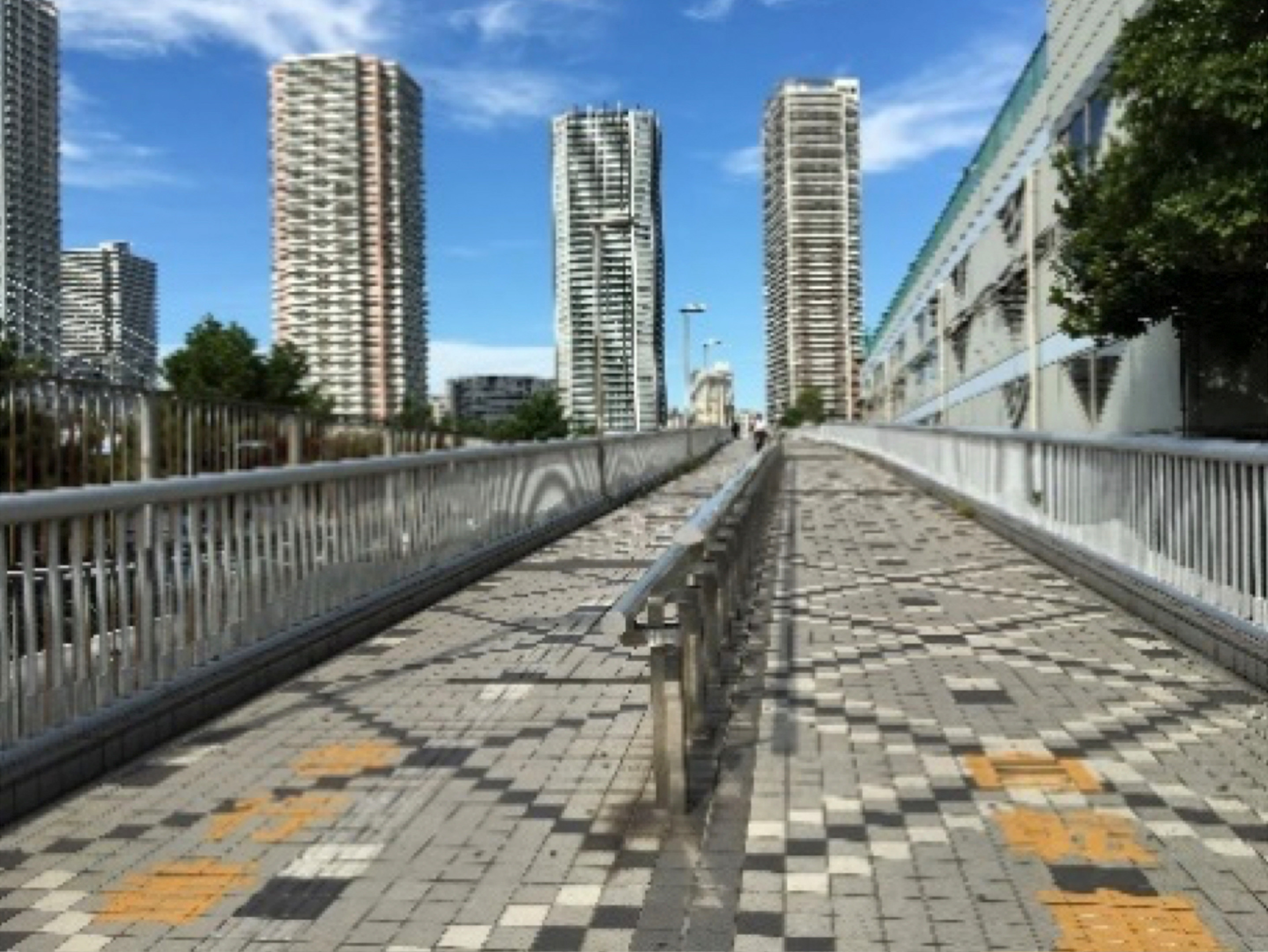 辰巳駅からのアクセス2
