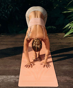 Beginner-Mat-Pilates.jpg
