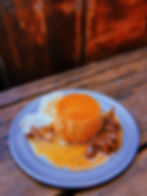 Flan con dulce de leche y crema