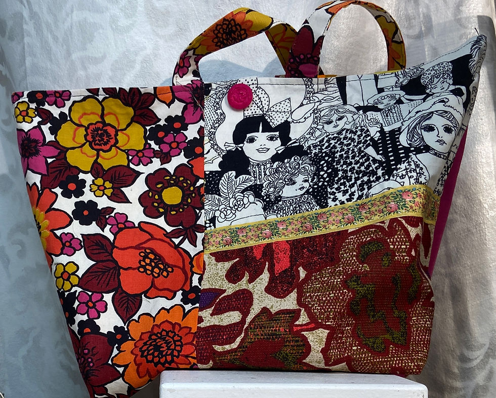 Thumbnail: Tote- blooms and dolls