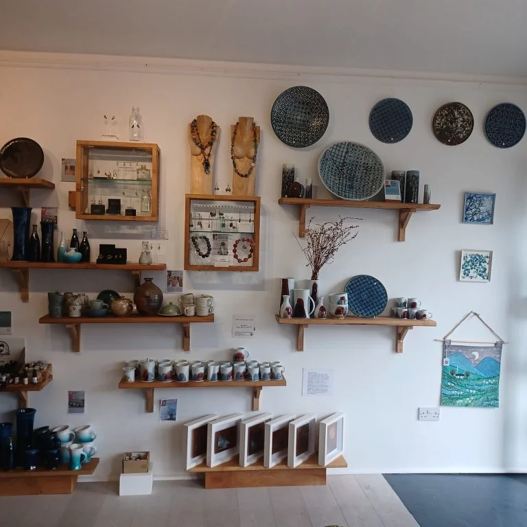 Original Kerry Dingle Shop interior near the door