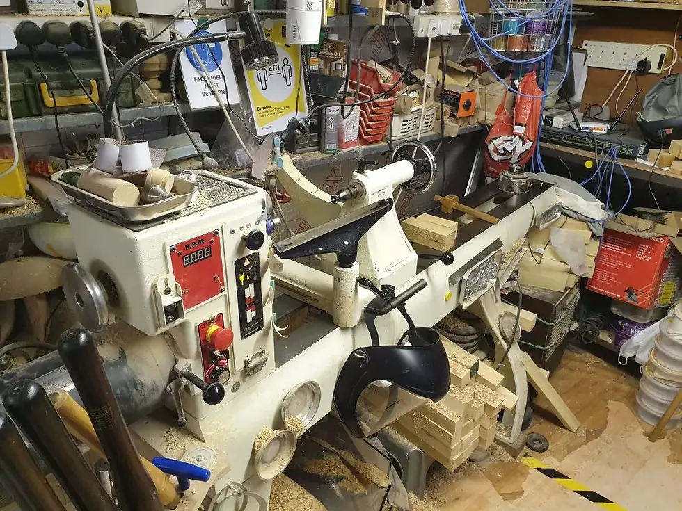 Jet 3520B woodturning lathe in a working workshop, used for a guide about buying your first woodturning lathe