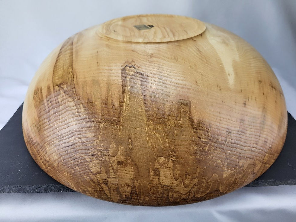 Thumbnail: Food-Safe bowl in Beaufort Ash