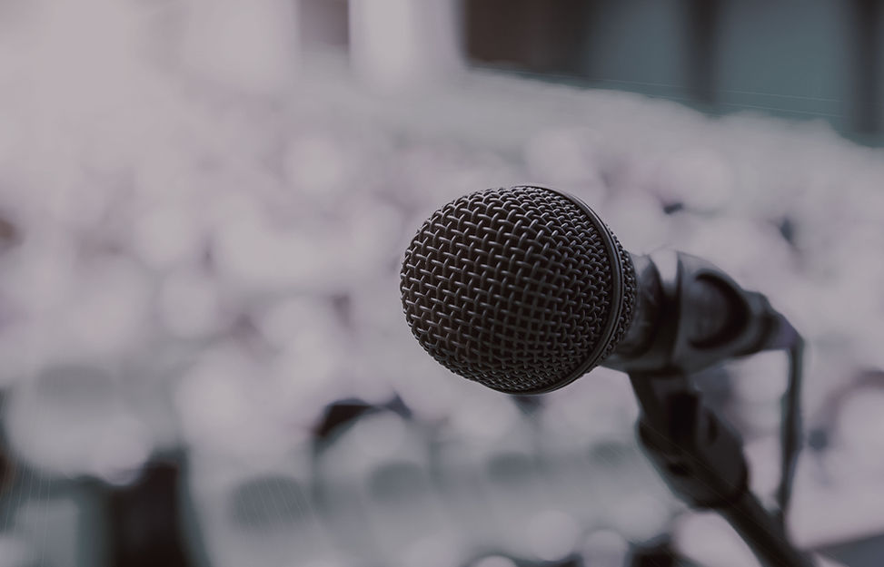 マイクロフォン