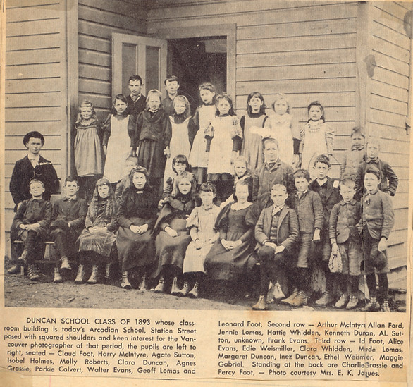 Alderlea School.1893.jpg