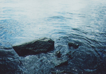 fuji instax steen.jpg