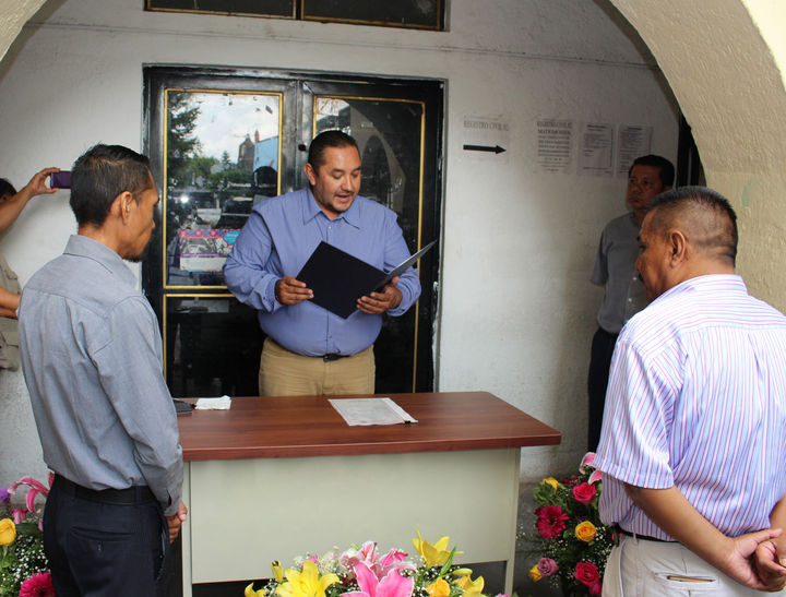 Celebran en Cuautla el primer matrimonio igualitario