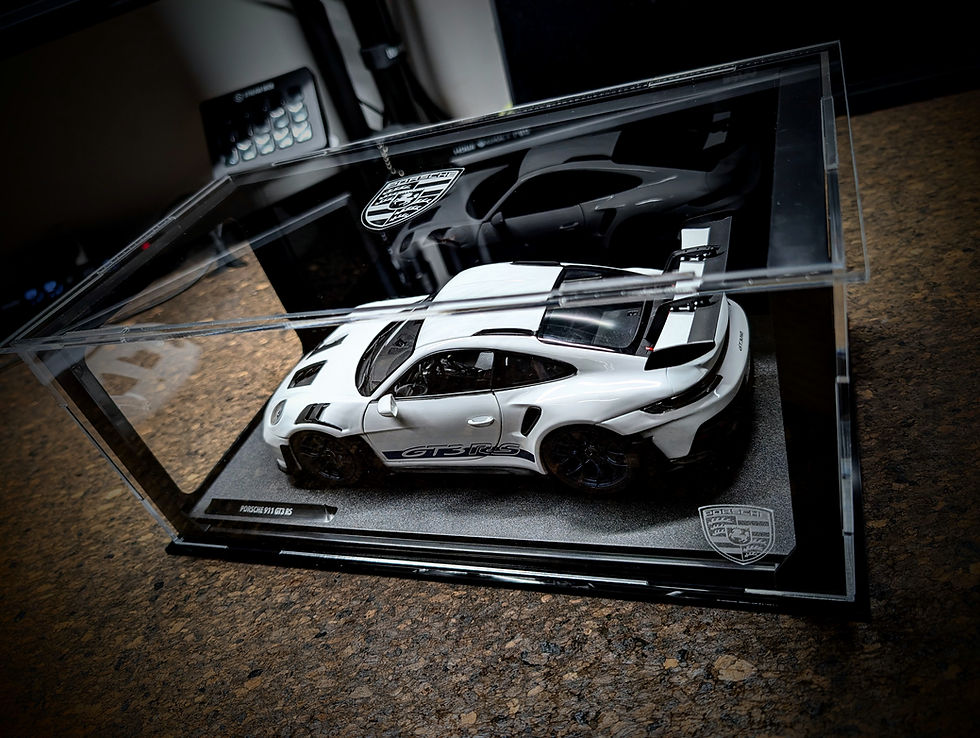 Miniature : XL | Vitrine Plexiglas pour véhicule SOLIDO 1:18 avec encadrement