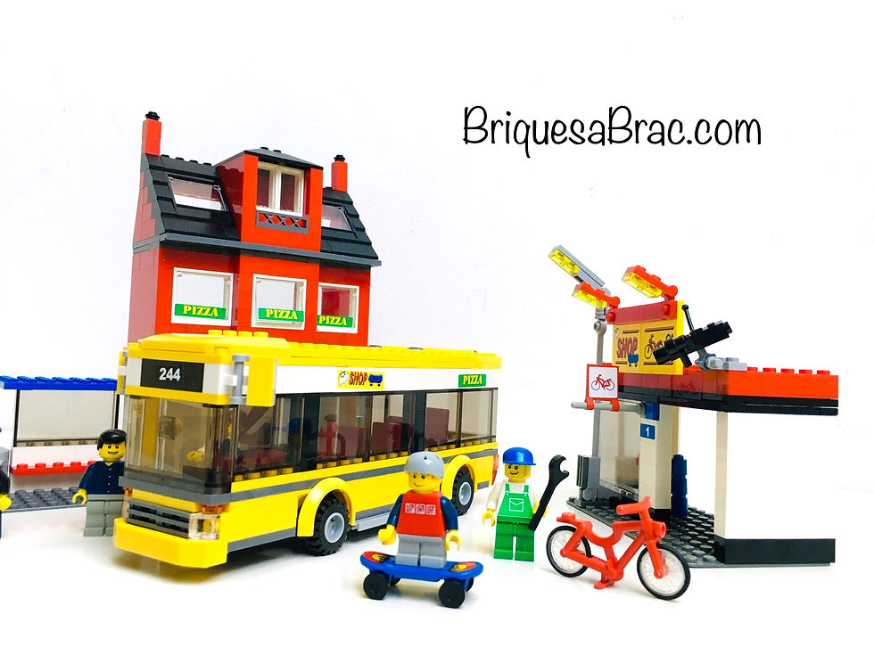 Miniaturbild: LEGO ® CITY 7641 Le Centre Ville (City Corner)