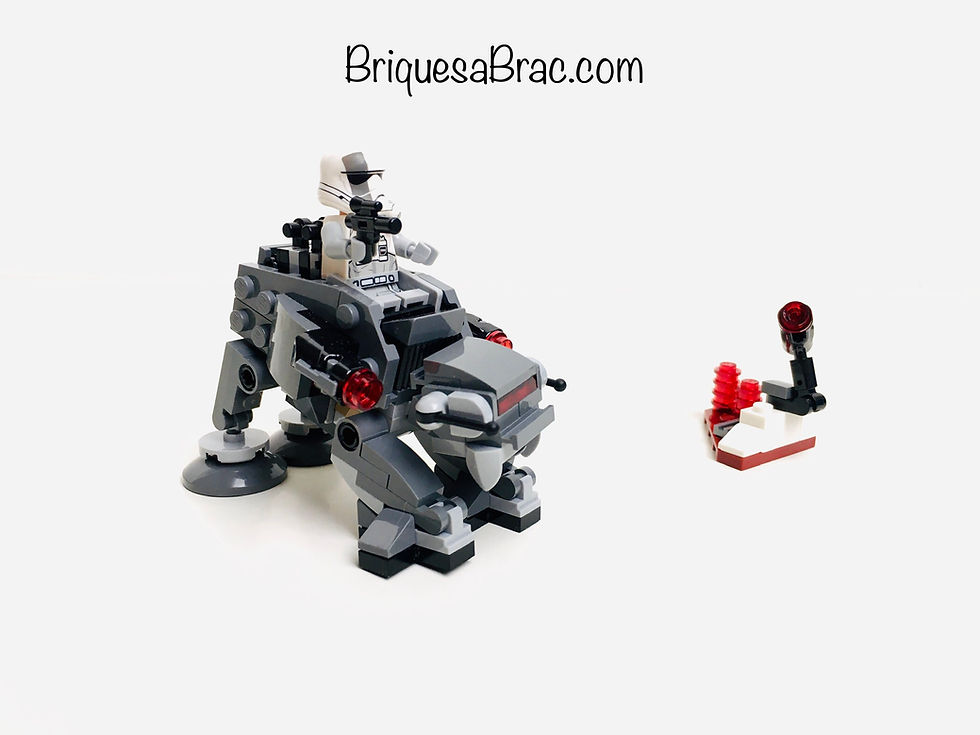 Miniaturbild: LEGO ® STAR WARS 75195 Microfighter Ski Speeder™ vs. Quadripode du Premier Ordre