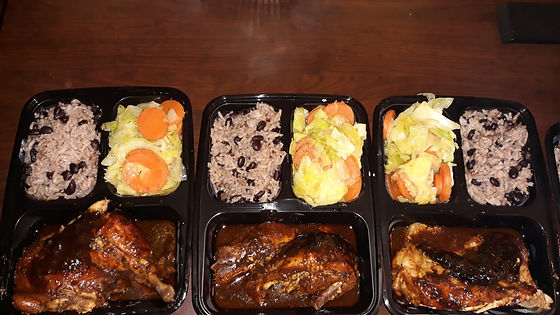 ★ JERK CHICKEN PLATTERS