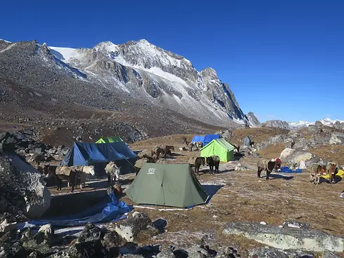 Snowman_campsite-scaled.webp