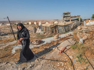 Why have the Youth Disappeared? The Visible Invisibility of Youth Political Activism in E-1 Bedouin Communities