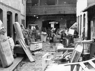 Does the Concept of ‘Spiritual Resistance’ Add to our Understanding of Jewish Life in the Ghettos?