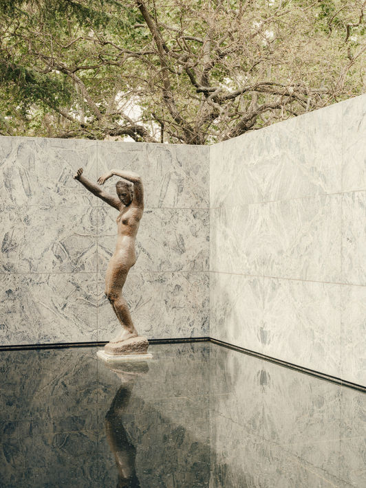 Barcelona Pavilion-5.jpg