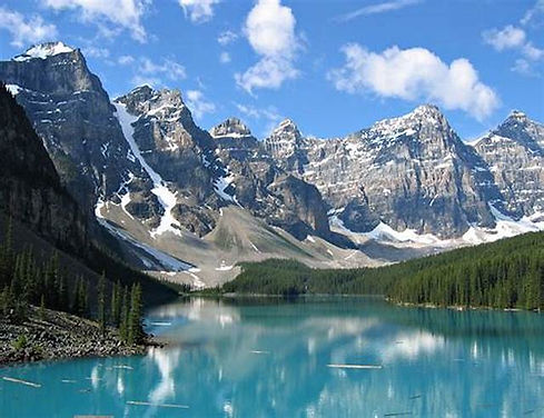 moraine lake.