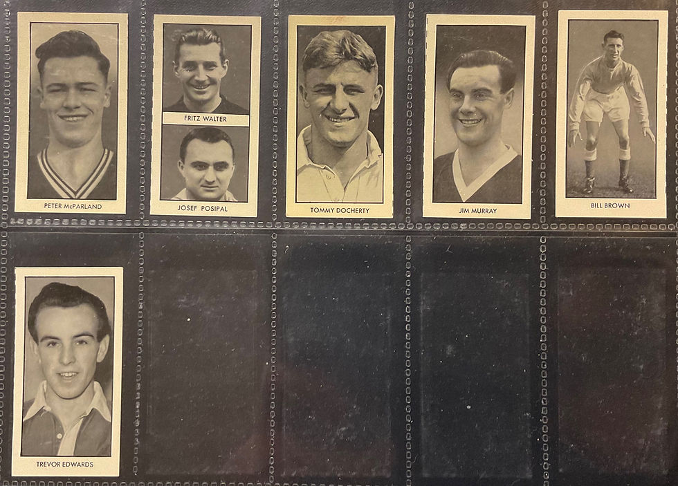 Thumbnail: Thomson World Cup Footballers Trade Cards