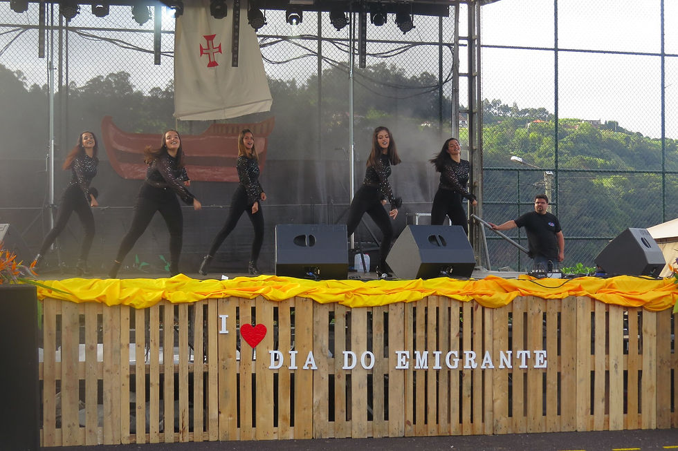 Catarina Melim e bailarinas