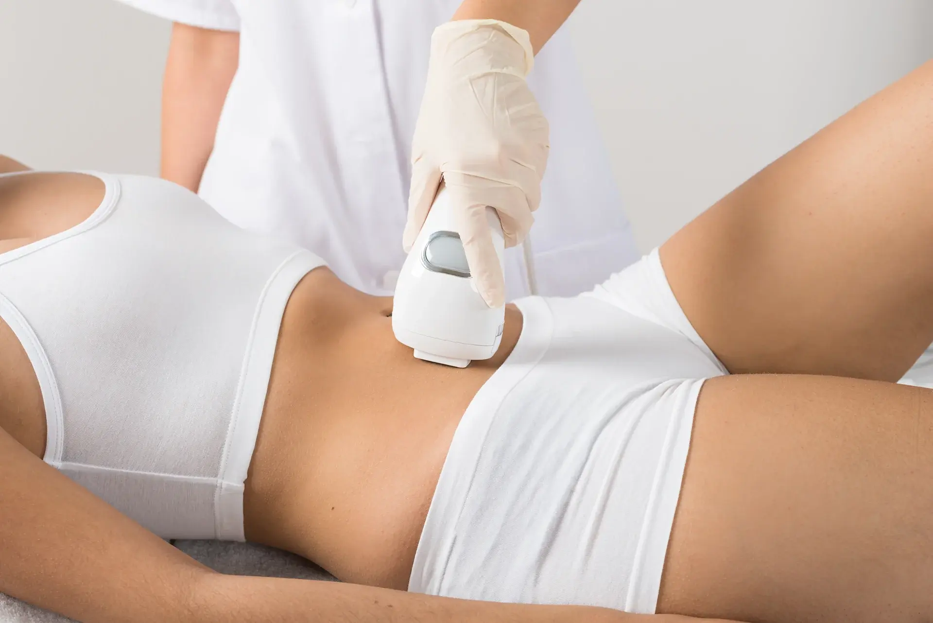 Stomach Laser Hair Removal (6 Sessions)