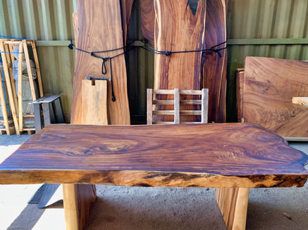 Liveedge B (162).JPG