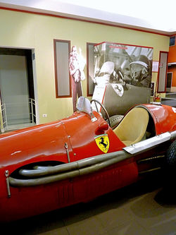 1951 Ferrari 500 F2 (2).jpg