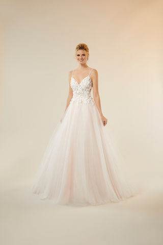 Madeline Gardner New York Wedding Dresse | Angelo Bridal