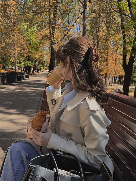 tis autumn🥮🤎🍂.jpeg