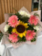 Ramo 4 Gerberas y 1 Girasol