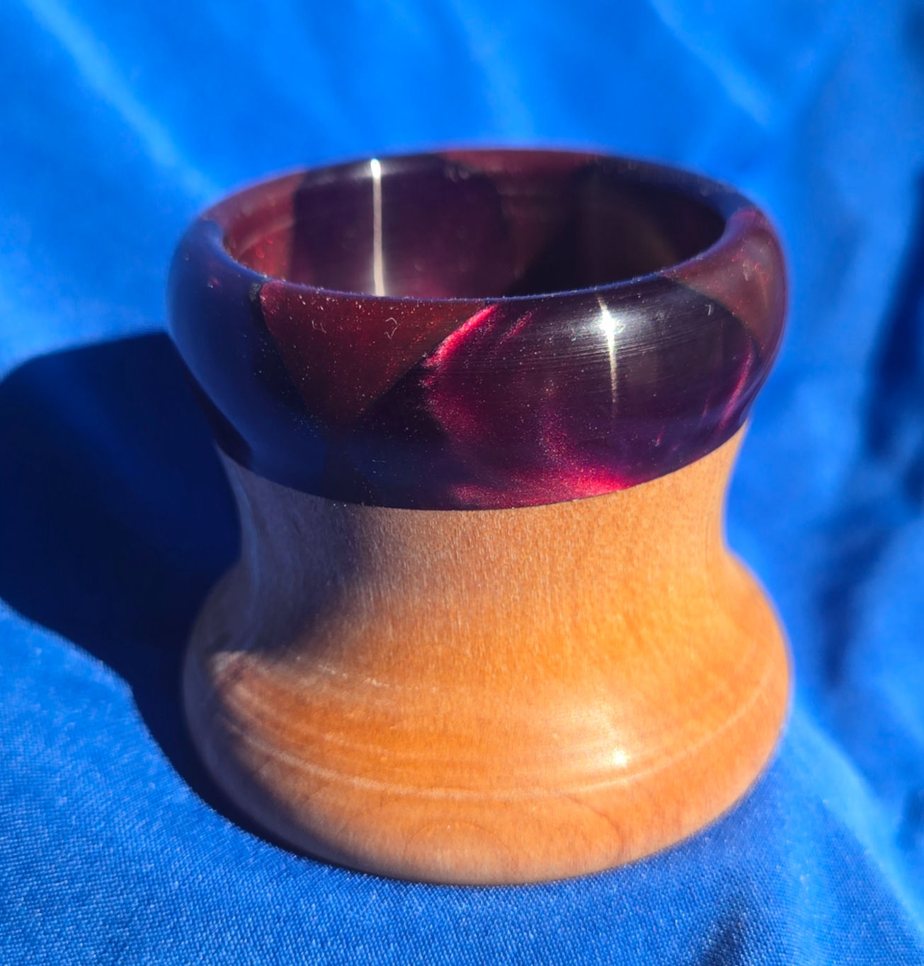 Heat Tealight with Burgandy Resin