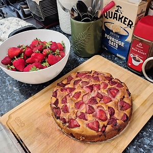 Dónal's Strawberry Ricotta Cake!🍓