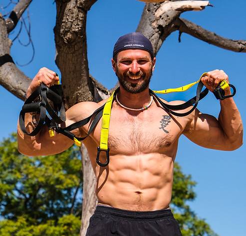Musculation TRX poids de corps. Programme personnalisé prise de muscle en salle ou à domicile