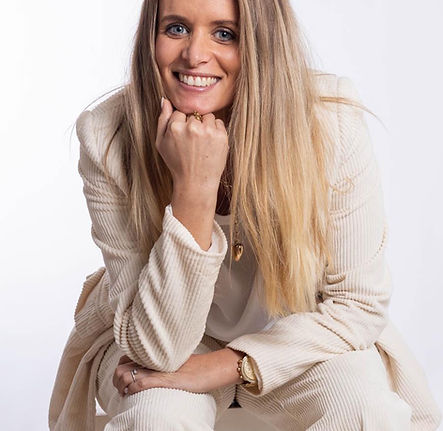 Photo gérante M L'INSTANT.jpg